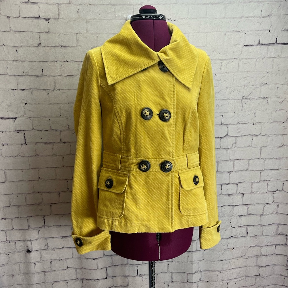 Daytrip yellow double breasted coat size medium